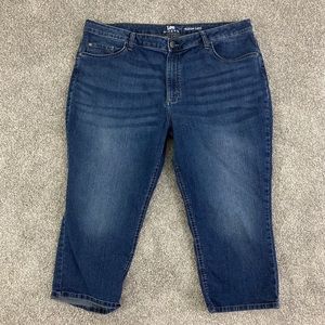 Lee riders mid rise Capri pants size 20 EUC